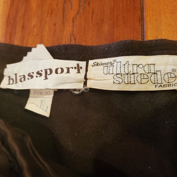 Blassport Ultrasuede Skirt, Size 10 - Picture 4 of 5